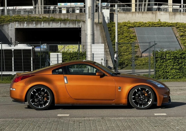 Nissan 350 Z cena 68000 przebieg: 197596, rok produkcji 2003 z Gdańsk małe 379